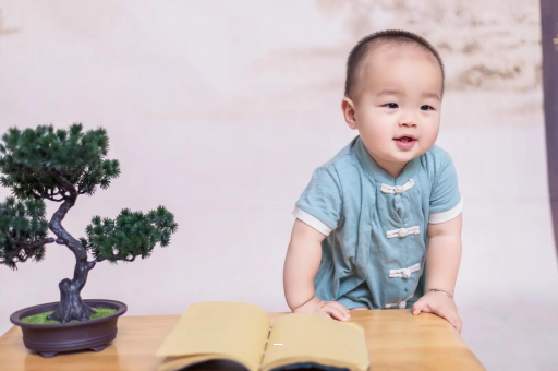 衡阳孕妇显怀是几个月